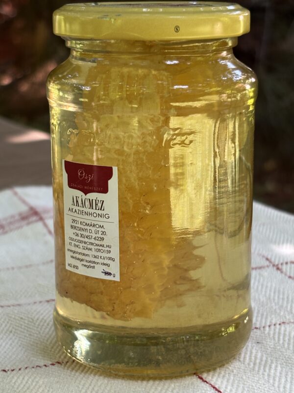 Lépesmézes akácméz